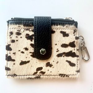 Real Cowhide Deena & Ozzy Change Pouch